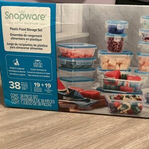 Snapware Plastic Good Storage Set (38-Piece Set)